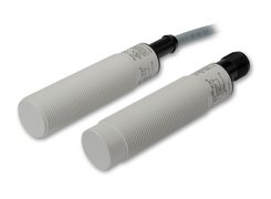 DC capacitive Μ18, with or without alarm (temperature or dust alarm). Sensing range: 2 - 10 or 3 - 15 mm. Ecolab IP69K (potentiometer)