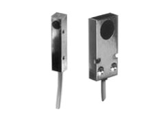 8x8x40 και 25x10x50 mm DC inductive (3 wires)